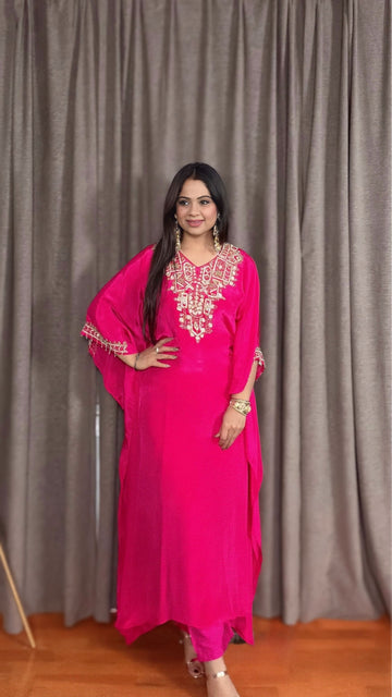 Nyrah – Fuchsia Crepe Silk Kaftan Set