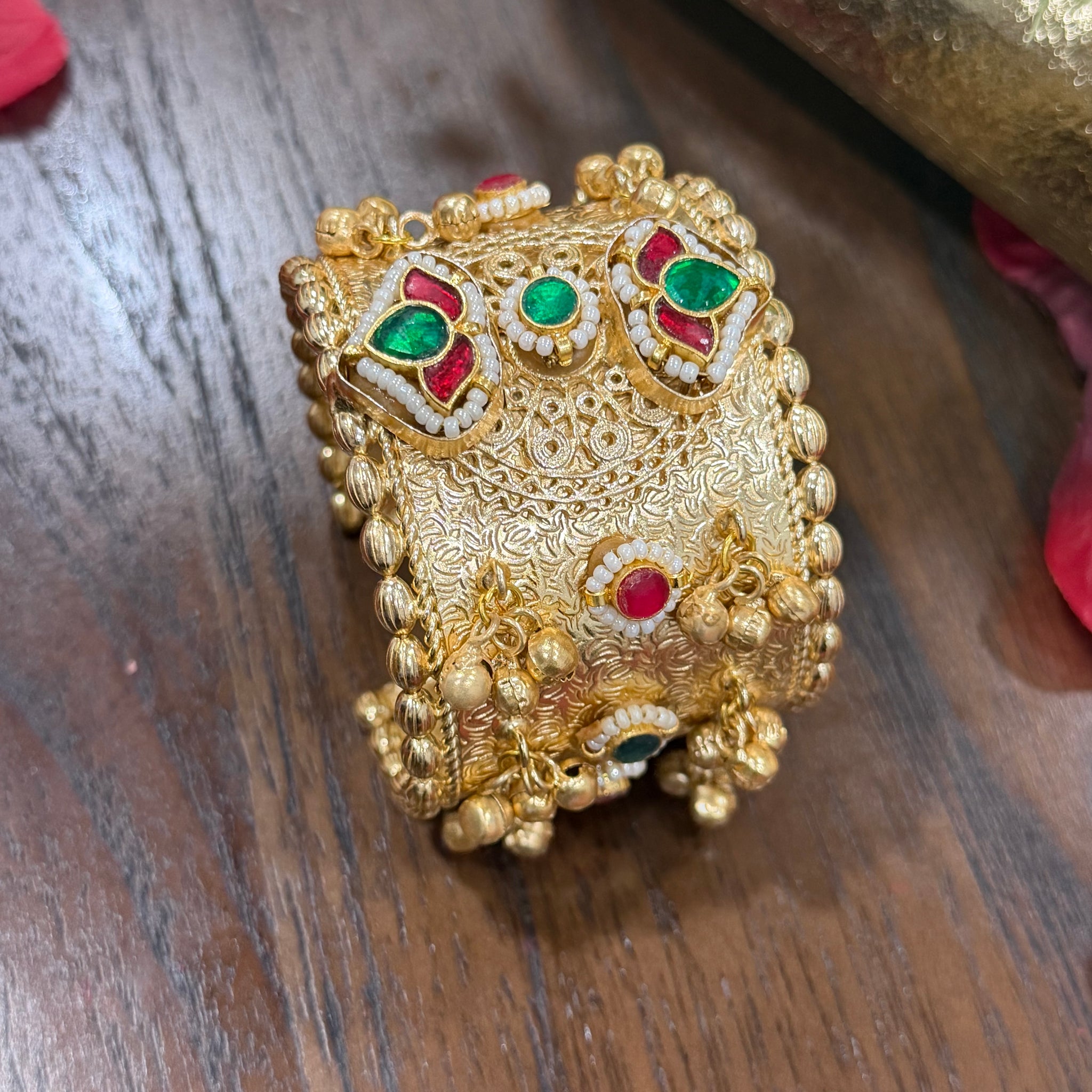 Ira Antique Lotus Brass Handcuff