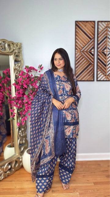 Navyra Cotton Farshi Suit