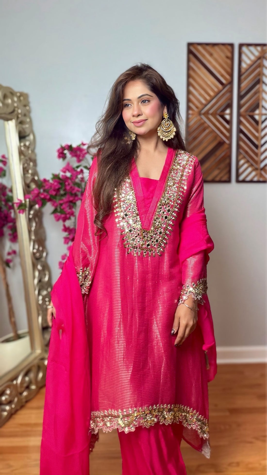 Vamshika Banarasi Shimmer Tissue Farshi Suit