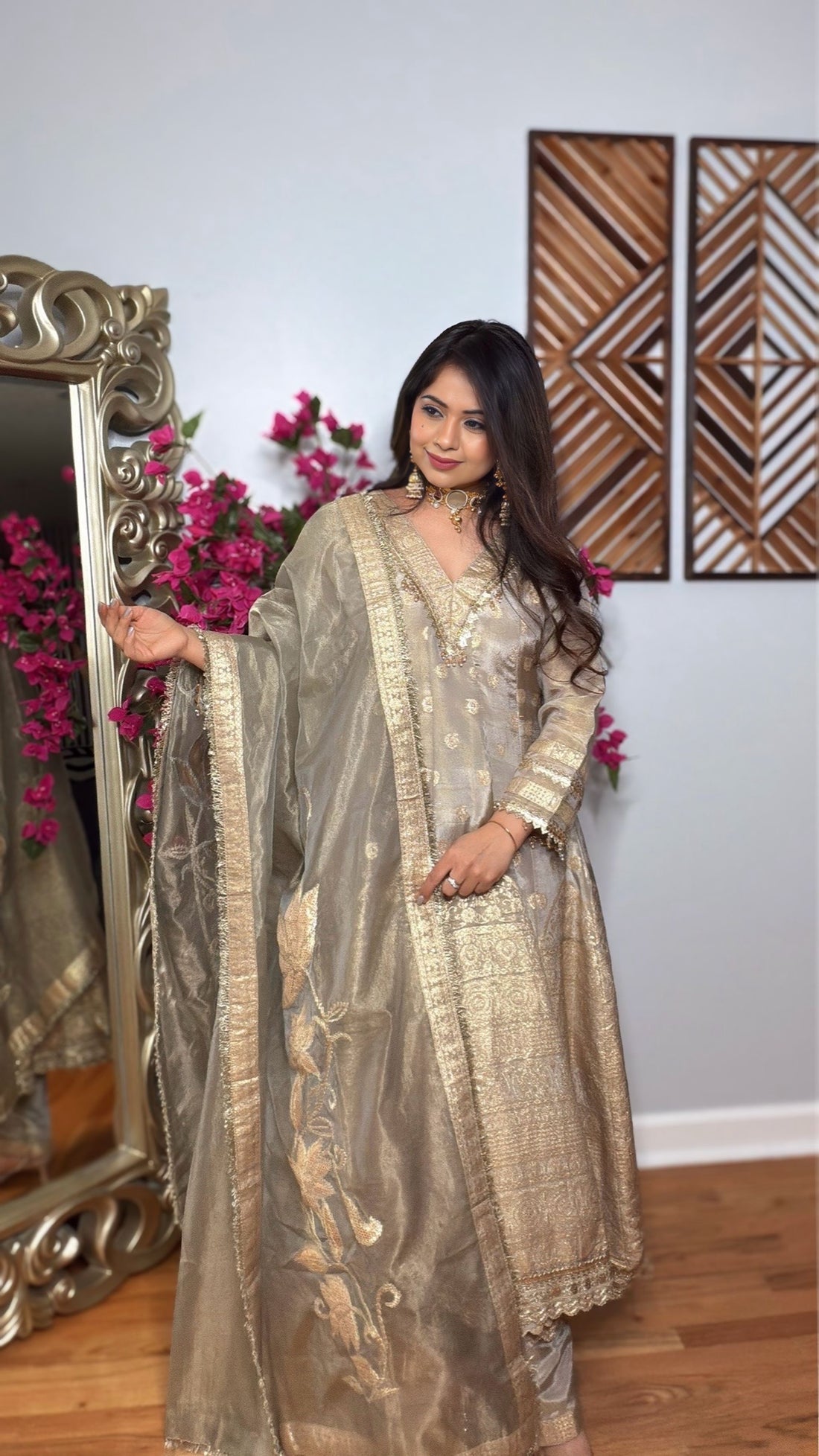Aurevina Tissue Shimmer Banarasi Kalidaar Anarkali Set