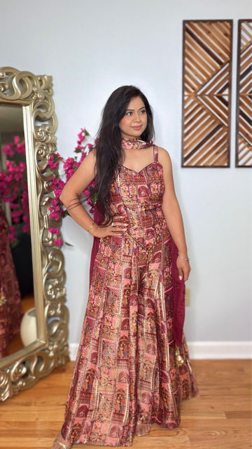 Rangrez Banarasi Weaved Ensemble