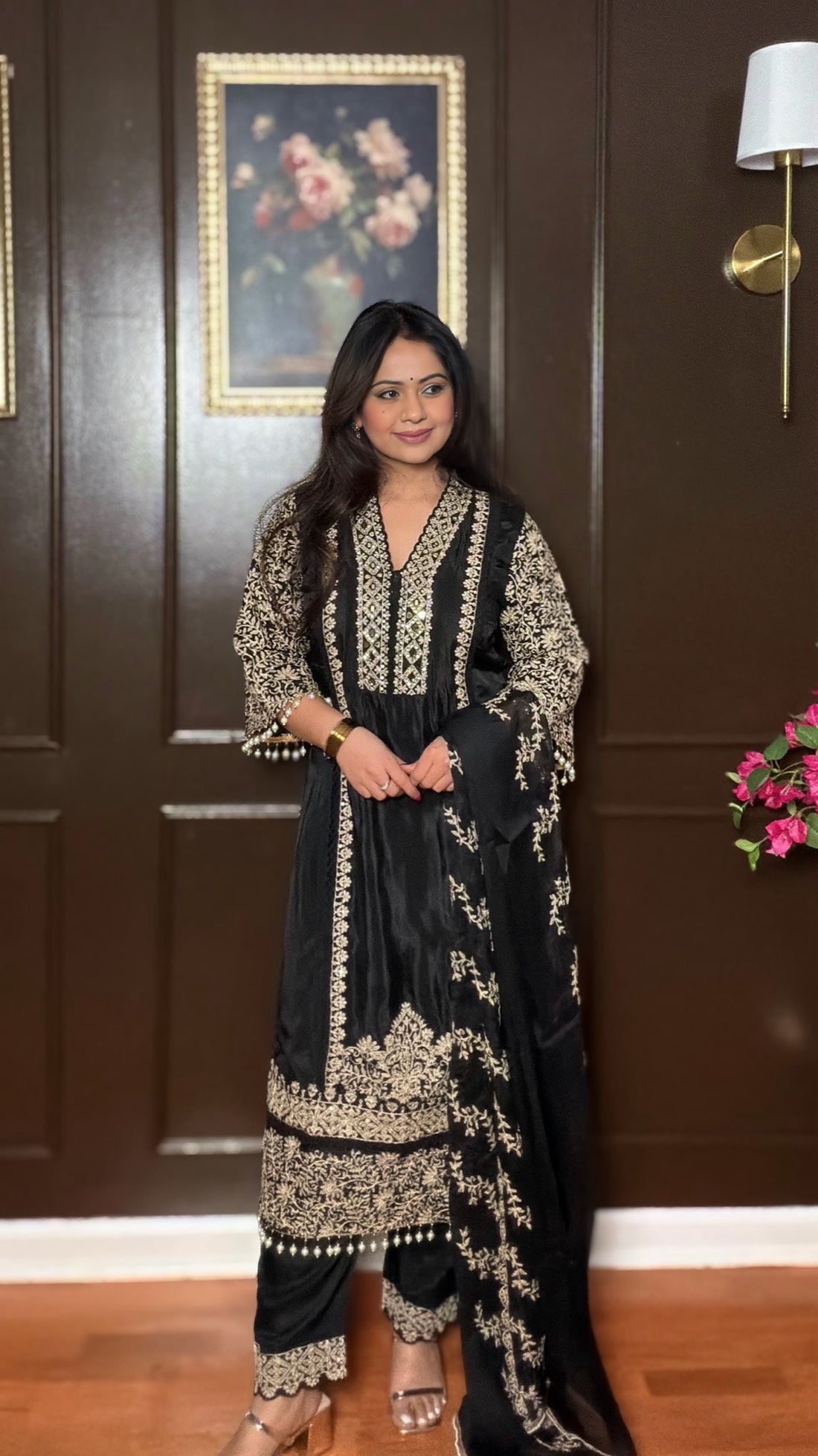 NAZVIA- Chinon Silk Embroidered Suit Set