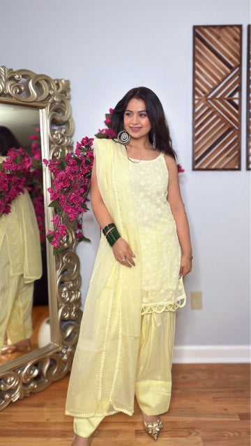 Zayra Lemon Glow Farshi Set
