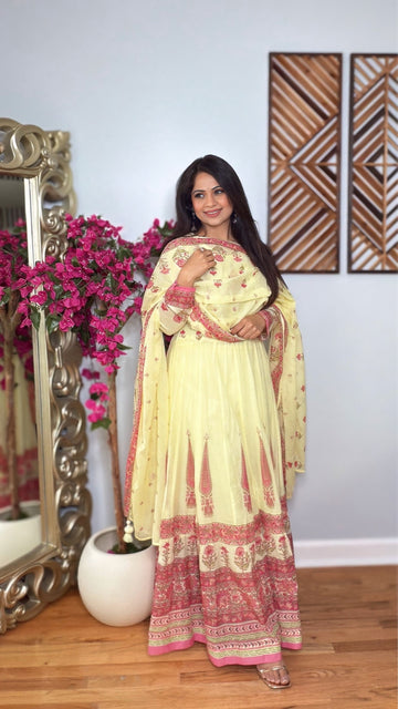 Noorvaya Sun – Light Yellow Cotton Anarkali Set