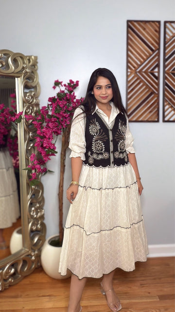 Avelira Embroidered Vest Dress Set