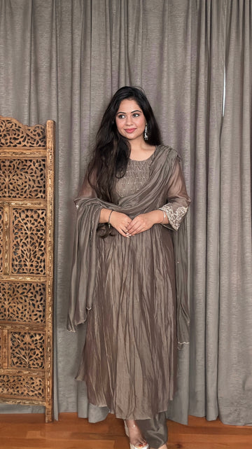 Aira Mulmul Chanderi Anarkali Suit