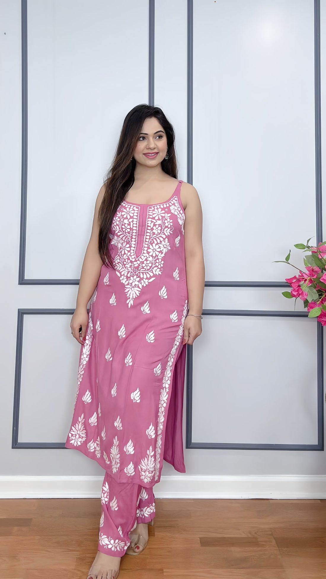 Elegant Rayon Cotton Chikankari Kurta Pant Set